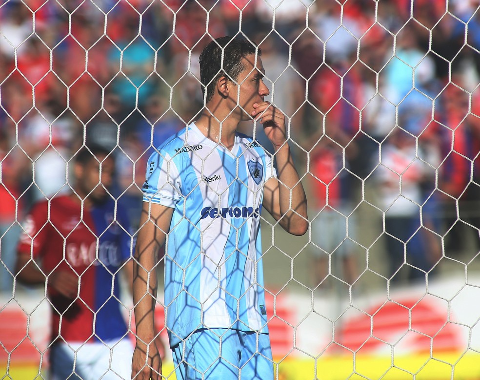 Após sete jogos em 2017, Keirrison volta ao Londrina em busca de nova sequência