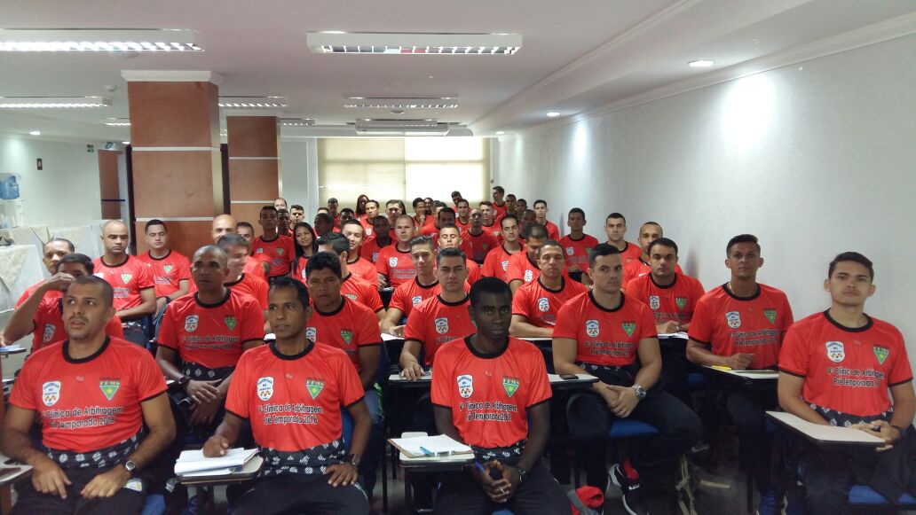 Árbitros da Federação passam por pré-temporada antes do Estadual