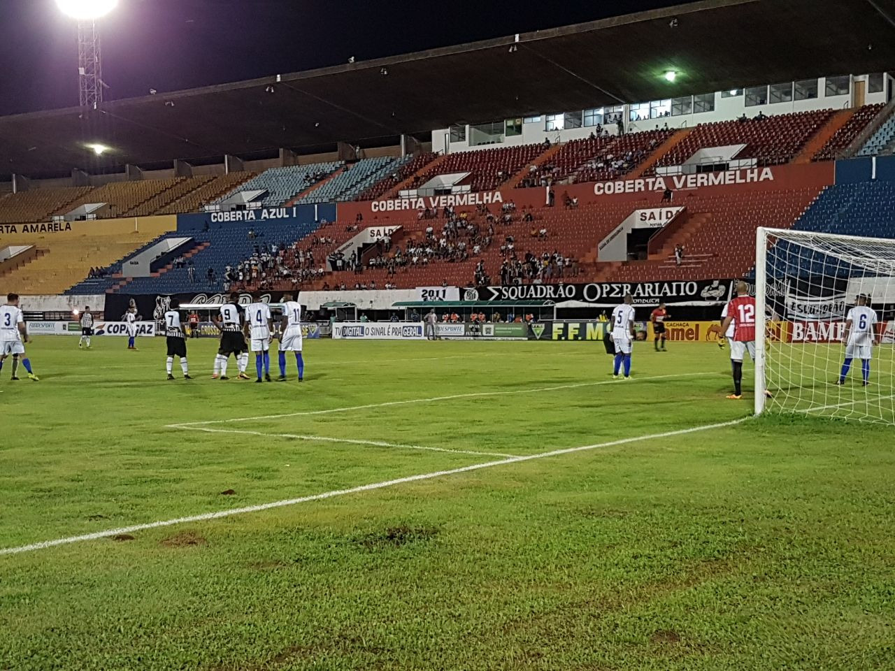 Costa Rica vira sobre Operário e assume liderança do Grupo A