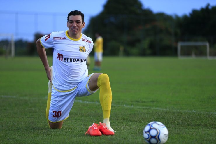 Adversário do Corumbaense na Série D apresenta pentacampeão Lúcio