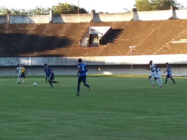 Novo fica no zero com Aparecidense em estreia no Brasileiro