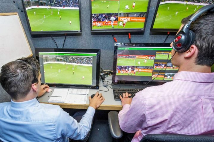 CBF anuncia uso do árbitro de vídeo em 14 partidas da Copa do Brasil