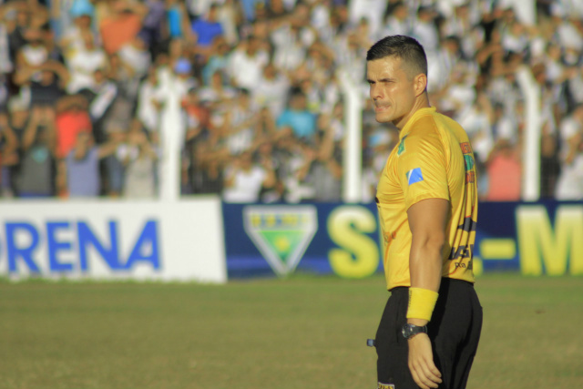 CBF escala sete árbitros de MS para rodada do Brasileirão