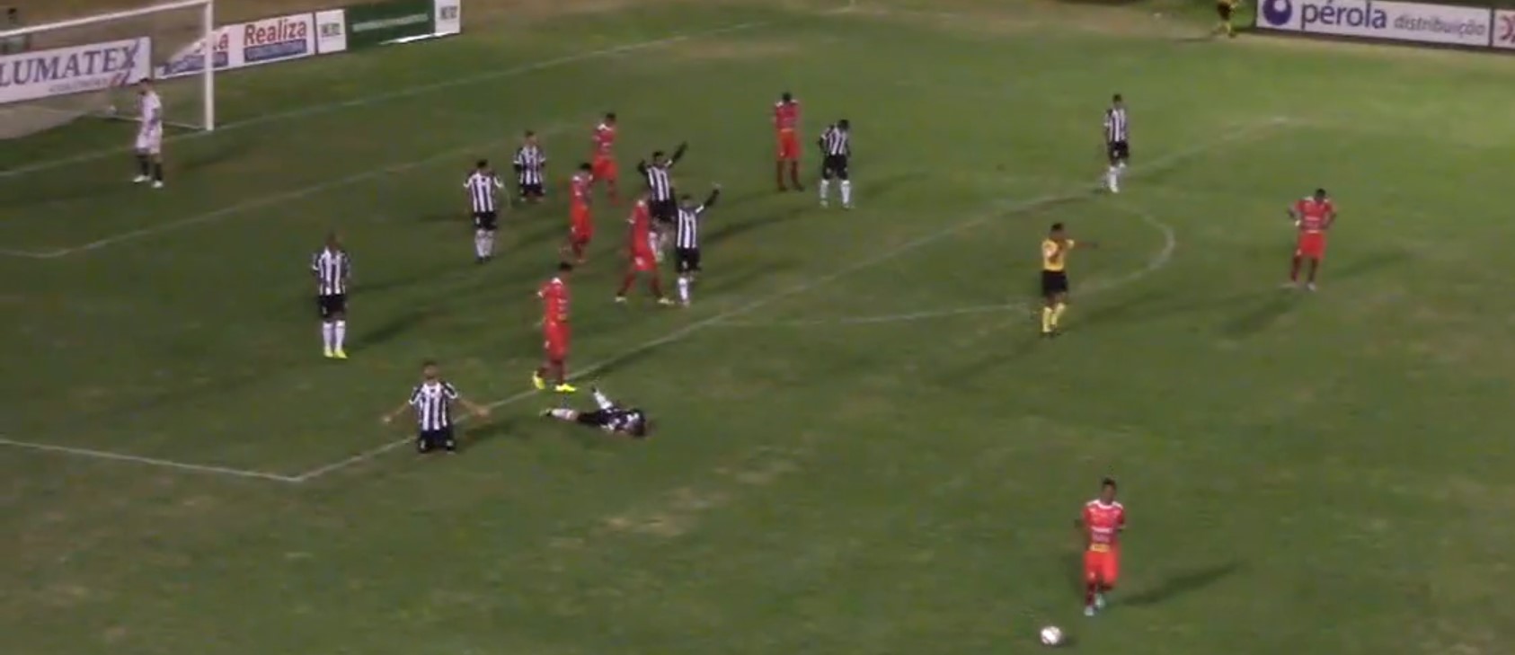 Fora de casa, Operário vence a primeira na Série D