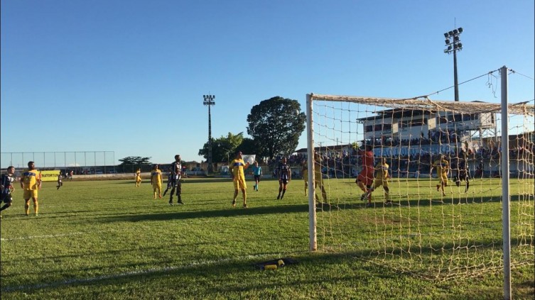 Fora de casa, Corumbaense leva a virada do Iporá pela Série D