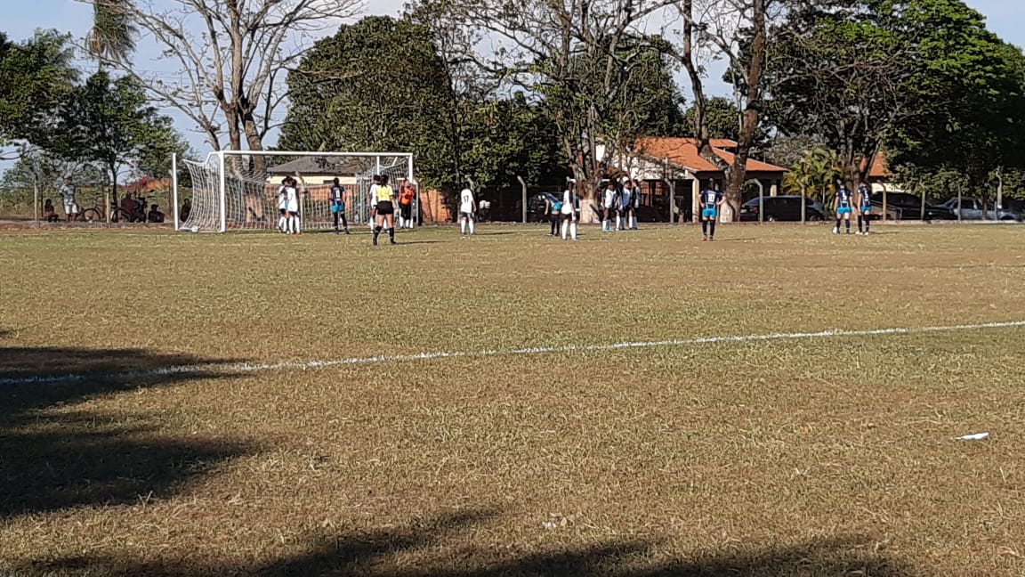 Aquidauanense goleia Operário e assume liderança