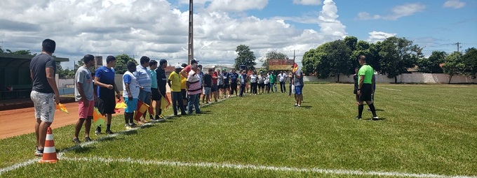 Curso de capacitação em futebol reúne mais de 90 profissionais