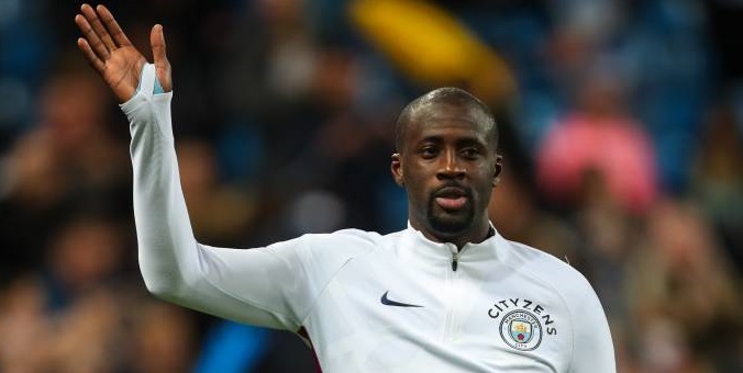 Por meio das redes sociais, Yaya Touré anuncia que desiste de jogar no Vasco