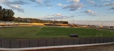 Campos de futebol de Nova Andradina passam por manutenção