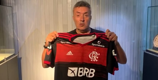 Flamengo anuncia Domènec Torrent como novo técnico