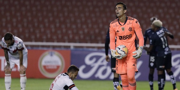 Irreconhecível, Flamengo é goleado pelo Del Valle por 5 a 0