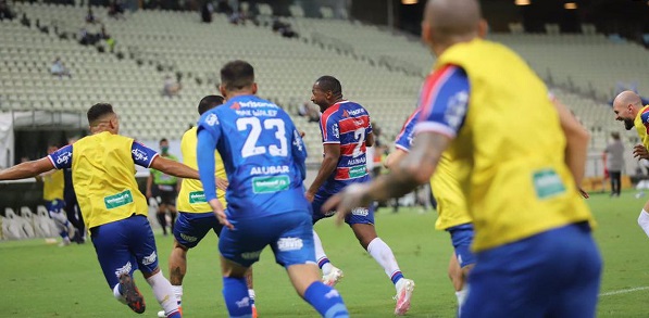 Fortaleza é campeão cearense após vencer duas vezes Clássico-Rei 