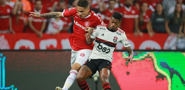 18ª rodada do Brasileirão tem confronto direto pela liderança e G-4