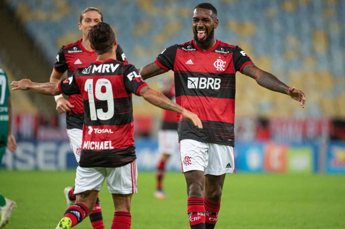 Flamengo encara Racing nesta terça pela Libertadores