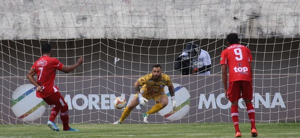 Comercial desperdiça pênalti e fica no empate com Aquidauanense
