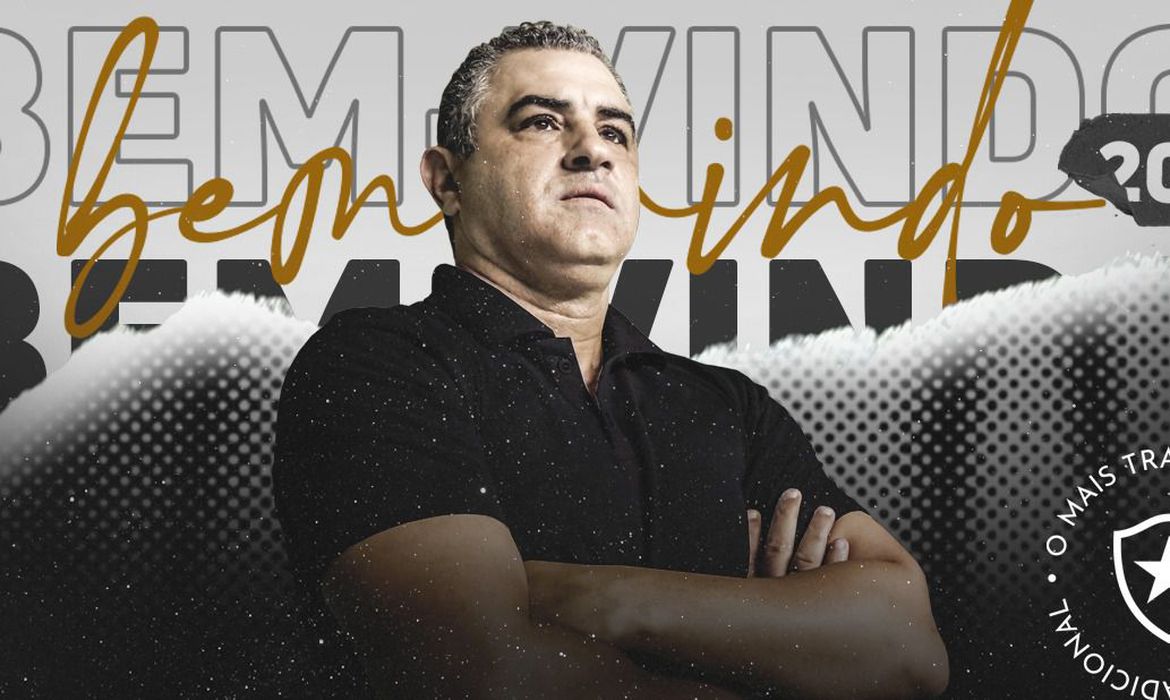 Botafogo anuncia acerto com o técnico Marcelo Chamusca