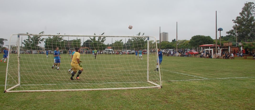 Copa dos Veteranos de Ponta Porã começou com 24 gols marcados