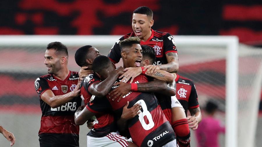 Flamengo e Internacional se garantem nas oitavas da Libertadores