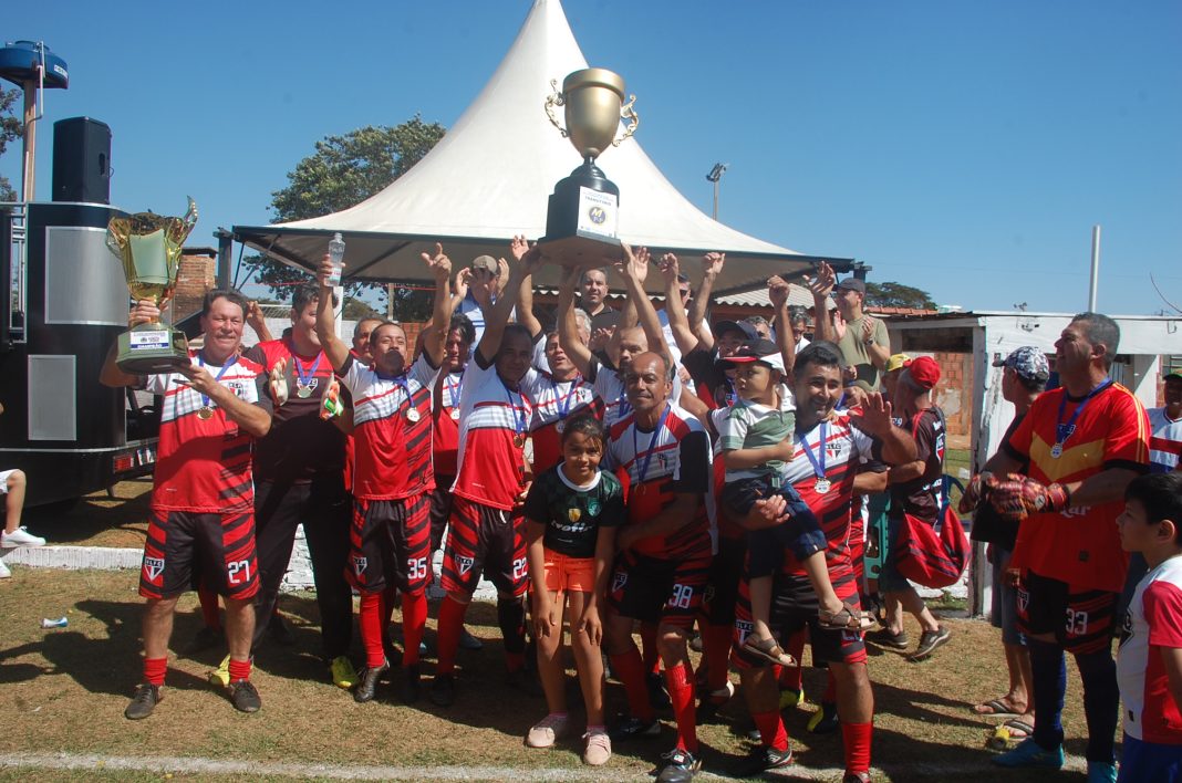 Nosso Lar sagra-se campeão da Copa dos Veteranos em Ponta Porã