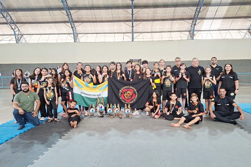 Dragões de Fogo conquistam 41 medalhas e 4 troféus em competição de Kung Fu