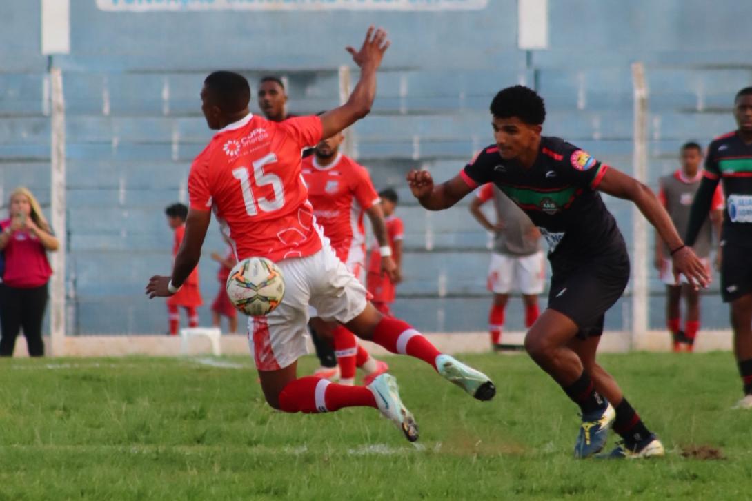 Bataguassu vence Comercial e abre vantagem na liderança da Série B Estadual