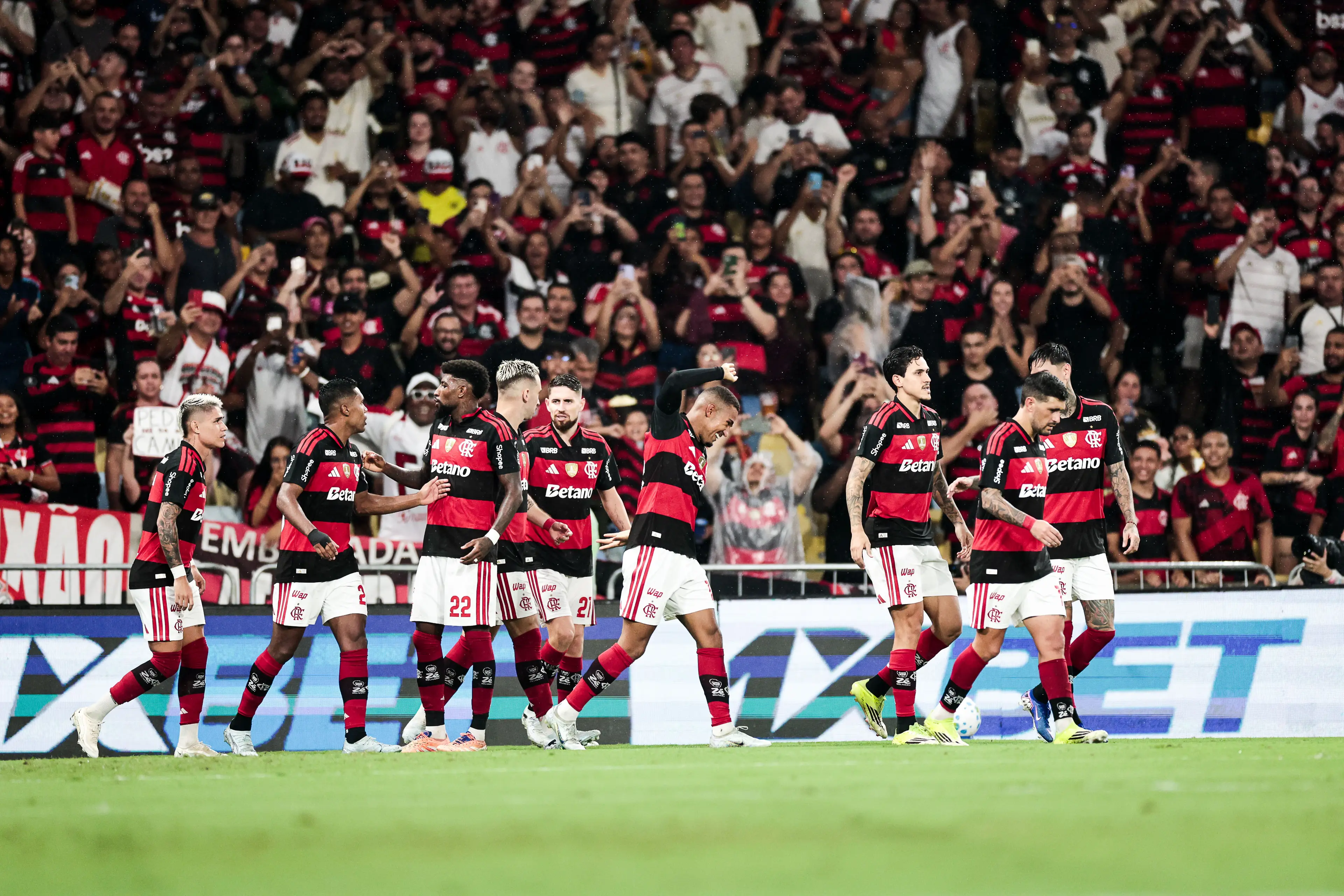 Flamengo vence Remo por 3 a 0 e chega ao...