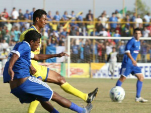 Clubes iniciam treinos na primeira semana de janeiro