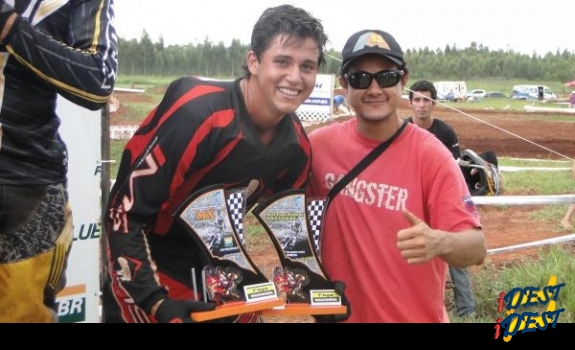 Piloto de MotoCross Bandeirantense é vice-campeão em campeonato Estadual
