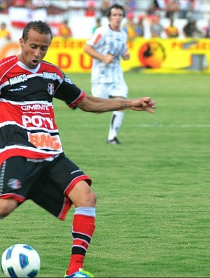 Sul-mato-grossense Eduardo Arroz é esperado no Santa Cruz
