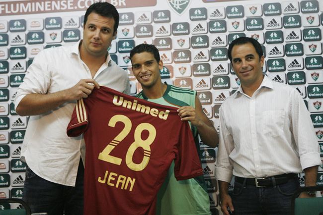 Jean: 'Eu vim contratado para o meio de campo'