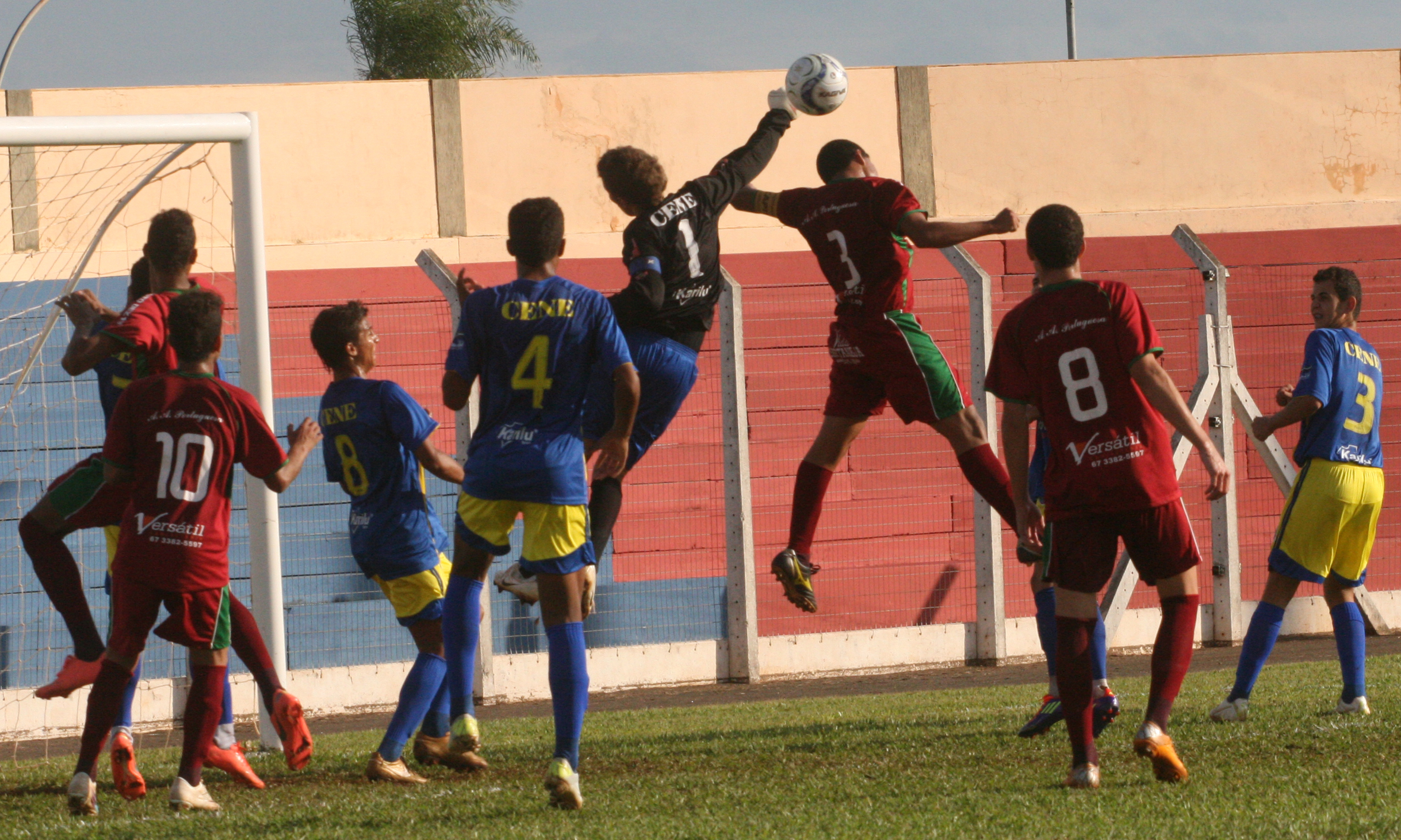 Com gol no fim, Cene vence Portuguesa por 1 a 0 e avança no Estadual Sub-18