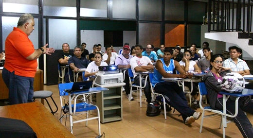 Curso de Arbitragem de Vôlei começou nesta quarta