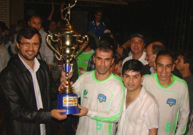 Paranhos vira no final é campeão da Copa Ouro em Amambai