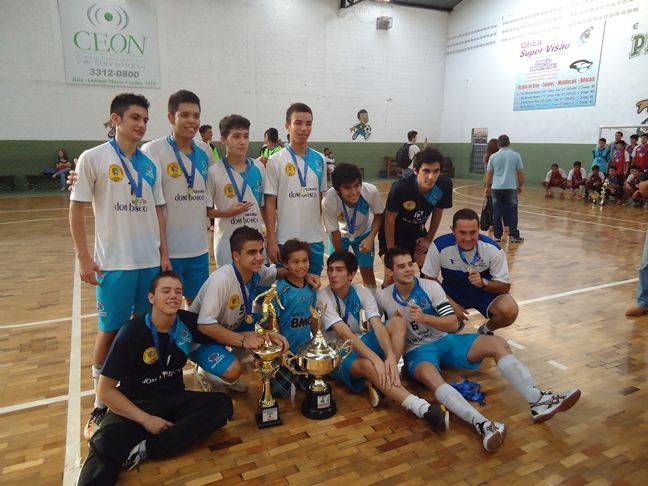 Colégio Dom Bosco vence a Copa Pelezinho Ensino Médio de Futsal