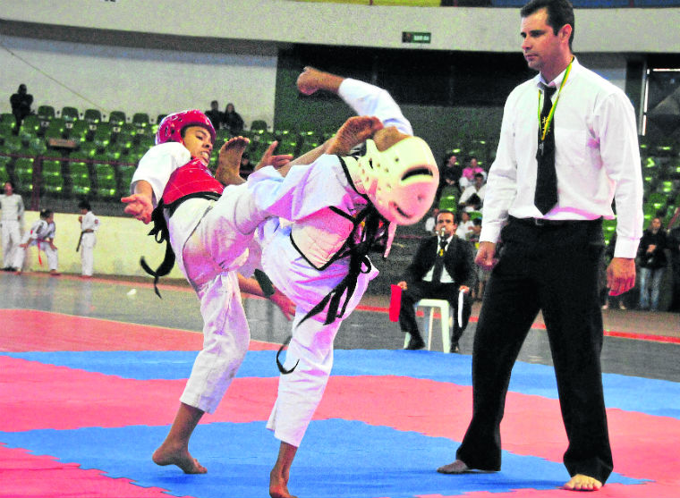 Campeonato Brasileiro de Karatê traz 250 atletas à Campo Grande