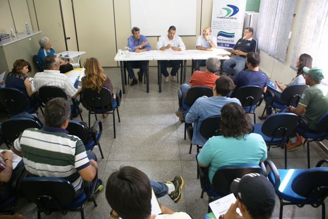 Fundesporte se reúne com técnicos e equipe que participará dos Jogos Escolares da Juventude