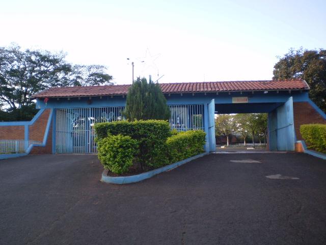 Comercial fecha contrato com Tênis Clube para manter Centro de Treinamento