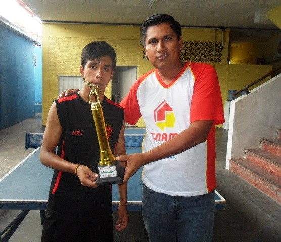 Thiago Pereira e Paulino Surubi vencem primeira etapa do Festival Enam de Tênis de Mesa