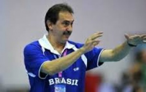 Gerente de seleções de voleibol do Brasil ministra clínica e palestra em Campo Grande