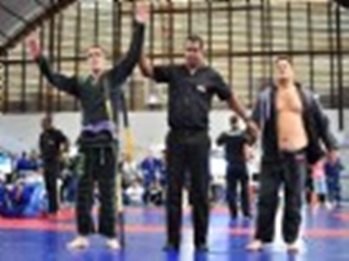 Atletas do jiu-jítsu surpreendem e se preparam para Brasileiro