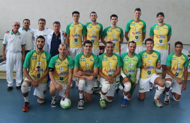 Vôlei de Naviraí estreia com vitória nos Jogos Brasileiros
