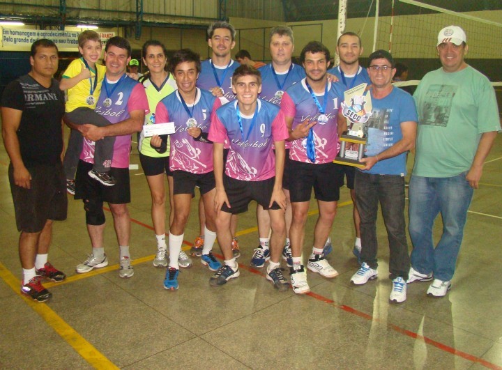 PAS e AABB conquistam o 1º Torneio Crepúsculo de Vôlei em Amambai