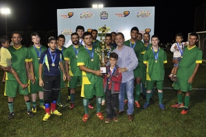 Via Rural/Serralheria Rodrigues comemora o título de Campeão do Municipal de Chapadão do Sul