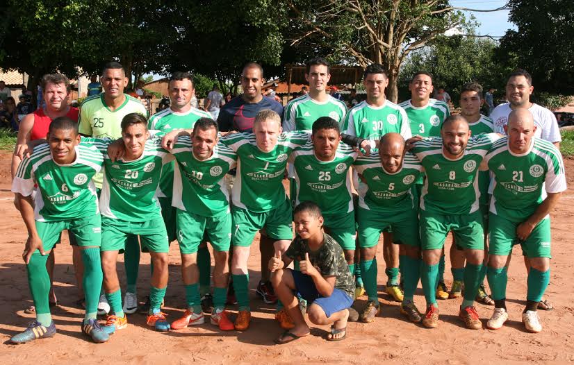 Amigos do Ivanor e Casarão decidem Amador do Jardim Talismã