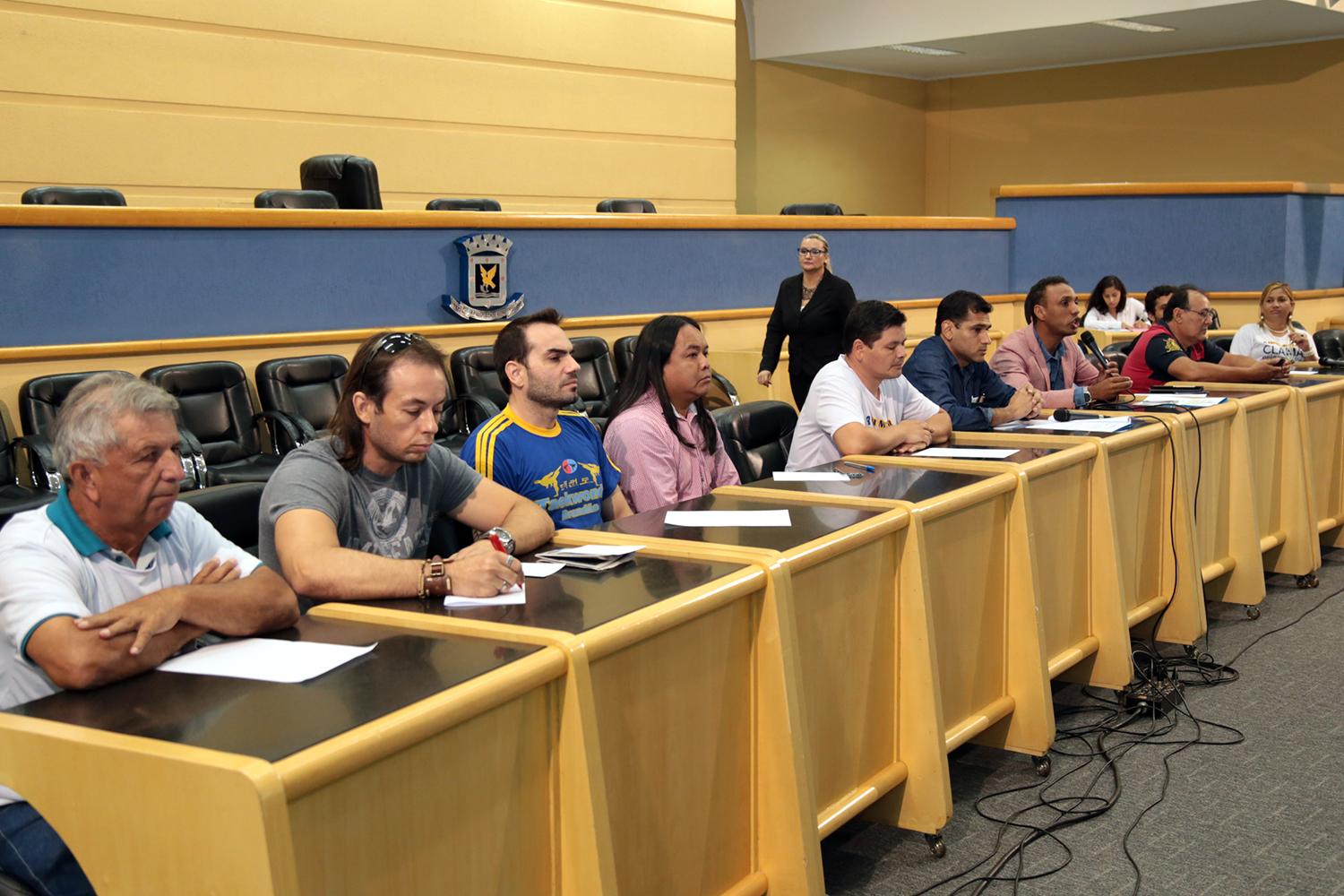 Movimentos clamam pela volta de ações culturais e esportivas na Orla