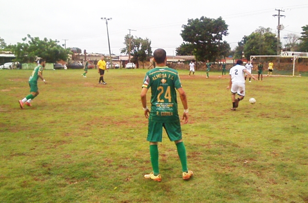 Tarumã e Almeida FC decidem Amador do Campo Nobre