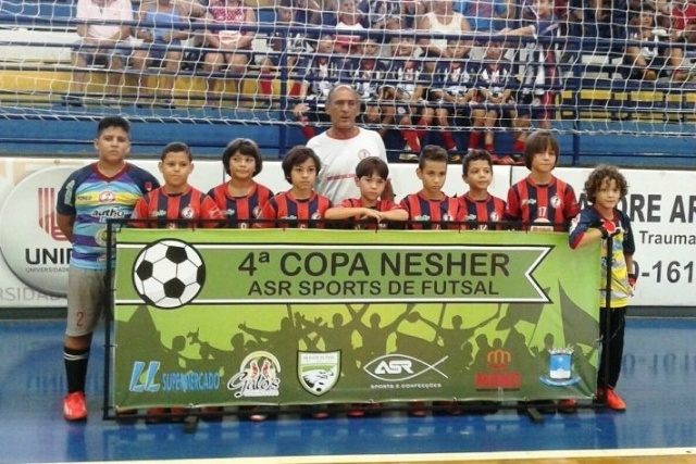 Aefa comemora boa participação em competição no Paraná