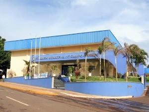 Vereadores aprovam projeto que libera cerveja nos estádios da Capital