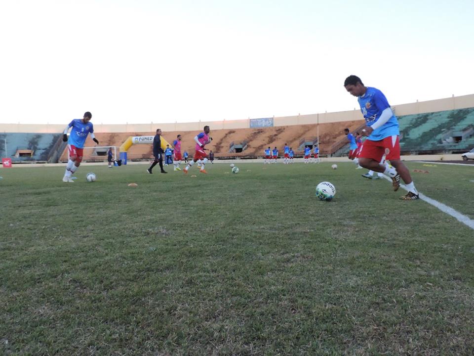 Com ingressos a venda, Sete espera pelo melhor público