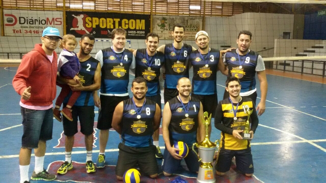 Grêmio Ipê vence o 1º Campeonato univôlei